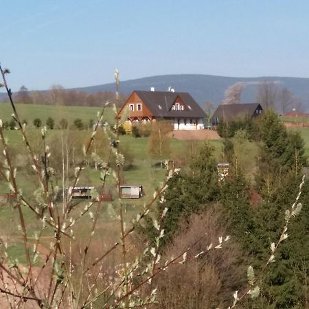 Apartman V Chaloupce Na Vrsku Bernsdorf Екстериор снимка