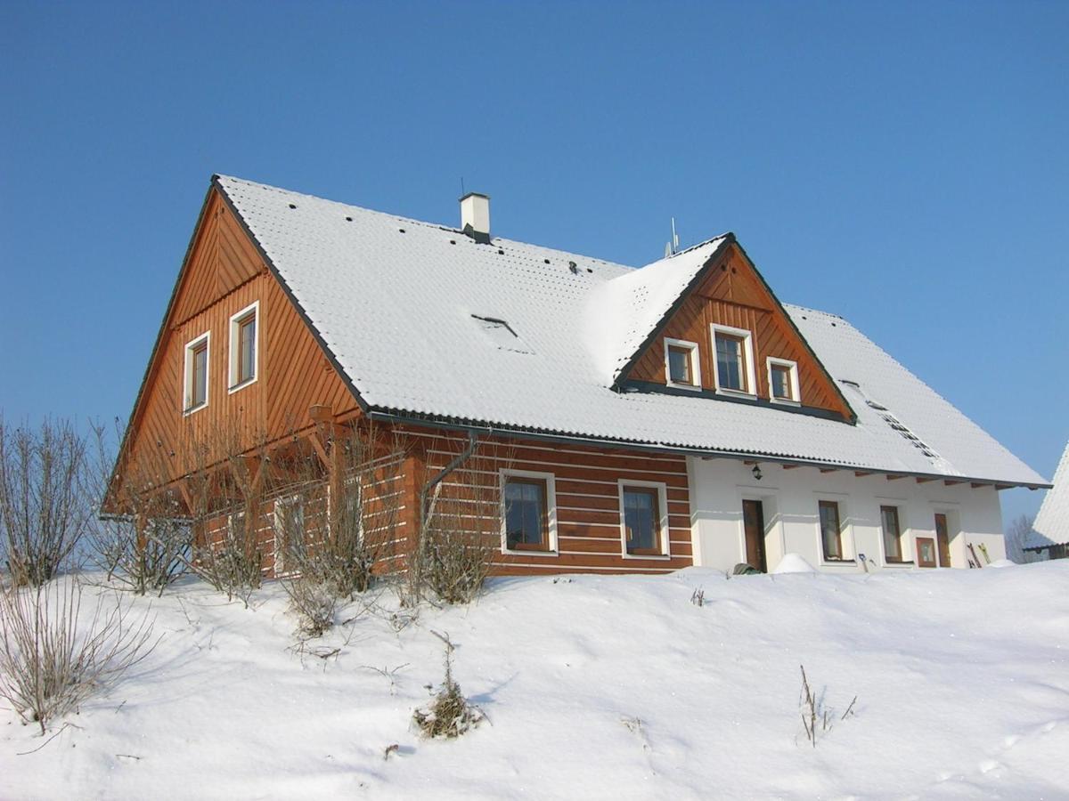Apartman V Chaloupce Na Vrsku Bernsdorf Екстериор снимка