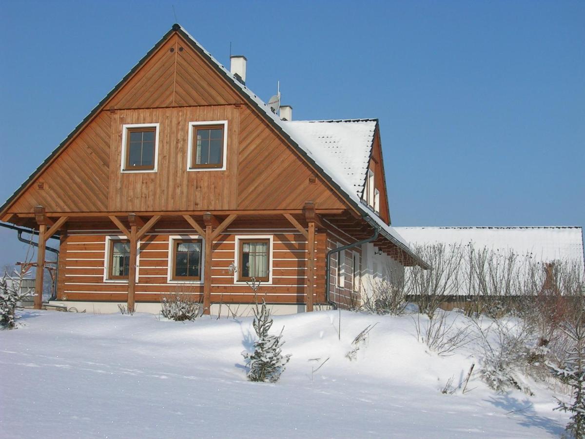 Apartman V Chaloupce Na Vrsku Bernsdorf Екстериор снимка