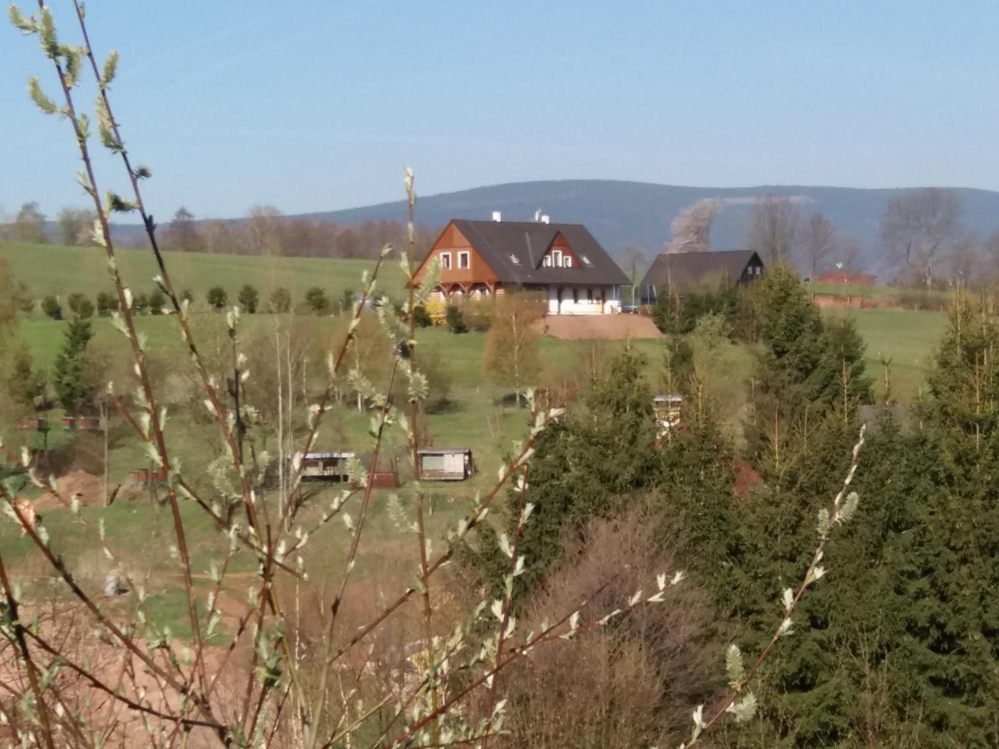 Apartman V Chaloupce Na Vrsku Bernsdorf Екстериор снимка